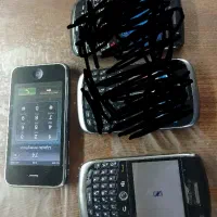 بلکبری ایفون قدیمی روشن