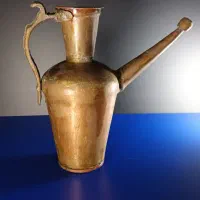 آفتابه مسی قدیمی|کلکسیون اشیاء عتیقه|مشهد, ایثار|دیوار