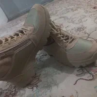 کفش کار و کوهنوردی|کیف، کفش، کمربند|قم, شاه ابراهیم|دیوار