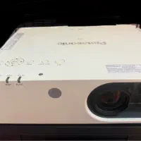 ویدئو پرژکتور پاناسونیک PT-FX400 فروش فوری