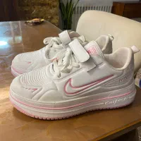 کفش نایک سفید