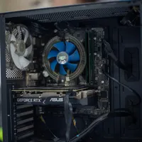 کیس گیمینگ با Ci5-12400F به همراه مانیتور و هدفون|رایانه رومیزی|یزد, |دیوار