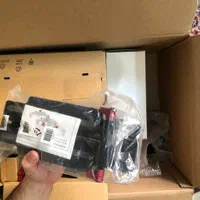 دوربین C300 Canon با لوازم حرفه ای Zacuto آمریکایی|دوربین عکاسی و فیلم‌برداری|تهران, بهار|دیوار
