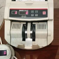 دستگاه پول شمار