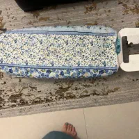 میز اتو نشسته با پایه جمع شده