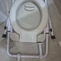 توالت فرنگی دیواری