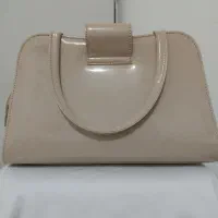 کیف|کیف، کفش، کمربند|طبس, |دیوار