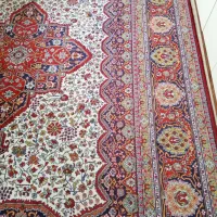یک تخته فرش ۹ متری