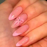 آفر ویژه کاشت و ترمیم ناخن