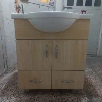 روشویی کابینتی باشیر آب