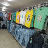 فروشنده پوشاک