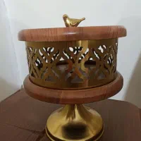 بستنی خوری و شکلات خوری