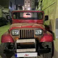 جیپ توسن مدل ۱۳۶۶ و یه پاترول ۴درب ۶سیلند مدل۱۳۶۶