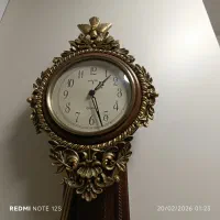 ساعت دیواری بسیار زیبا و شیک