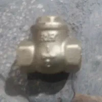 یک عدد شیر یک طرفه گاز بفروش میرسد