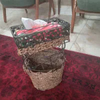 سطل آشغال و دستمال کاغذی