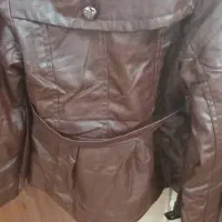 کت چرم|لباس|گرگان, |دیوار