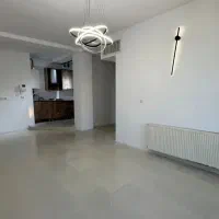 ۸۲ متری دو خواب، نما سنگ، غرق نور، ویودار
