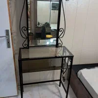 میز و آیینه  جا لباسی فرفروژه