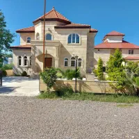 ویلا شهرکی ساحلی زیباکنار/۴خوابه ۲۷۳ متربنا(سند*)