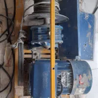 بالابر ساختمانی چهارپایه پاکت مربوطه وحدود۸مترکابل