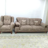 مبلمان ۷ نفره به همراه میز وسط و دو عدد عسلی