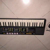 ارگ|پیانو، کیبورد، آکاردئون|تهران, نیروی هوایی (پیروزی)|دیوار