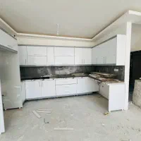 آپارتمان103متری/فول امکانات/صفر.غرق نور