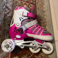 کفش اسکیت با کلاه وزانوبند درحد نو|دوچرخه، اسکیت، اسکوتر|رشت, پل تالشان|دیوار