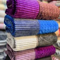 پتو|رختخواب، بالش، پتو|تاکستان, |دیوار