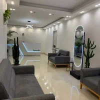 همکاری با نیروی پذیرش،دستیار پزشک،مشاور زیبایی