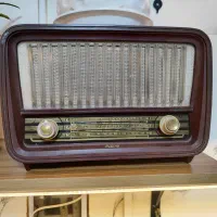 رادیو قدیمی|کلکسیون اشیاء عتیقه|شیراز, شهرک گلها|دیوار