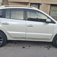 رنو کولئوس ۲۰۱۴