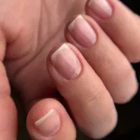 تخفیف کاشت ناخن|خدمات آرایشگری و زیبایی|دورود, |دیوار