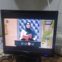 تلویزیون مانیتور  ال جی فقط۲م|تلویزیون و پروژکتور|قم, آذر (نکویی)|دیوار