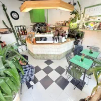 باریستا/کار آموز/کافه پوند