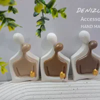 مجسمه دکوری آغوش با تخفیف ویژه|مجسمه، تندیس، ماکت|قم, زنبیل آباد|دیوار