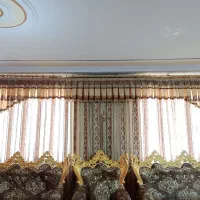 پرده سلطنتی سالم و تازه