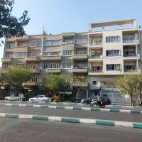 انقلاب کالج اداری بر اصلی بازسازی کامل