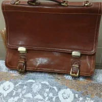 کیف چرم اصل برای کارمندی دانشجویی