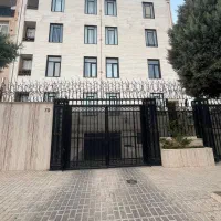 ۹۷متری فازیک /لوکیشن وسط شهر/کلید نخورده