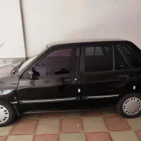 هاچبک مشکی ۸۳