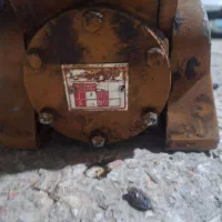 دو عدد الکتروموتور دور متغیر یک عدد گیربکس|ماشین‌آلات صنعتی|پاکدشت, شهرک امام رضا|دیوار