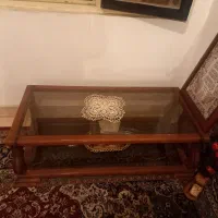 مبل ۸ نفره همراه میز وسط و دو میز عسلی|مبلمان خانگی و میز عسلی|تهران, دهم فروردین|دیوار