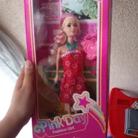 عروسک barbie