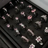 انگشتر صورتی ترند فریسایز واسه هر دست|بدلیجات|خمینیشهر, |دیوار