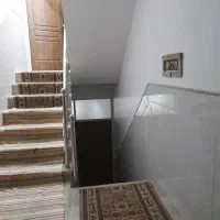 زیرزمین تمیز ۱۰۰ متری انشعابات جدا