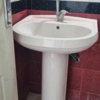 روشویی به همراه شیر روشویی