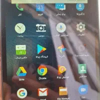 تبلت سالم فقط بالاش یه شکسته ریزی داره