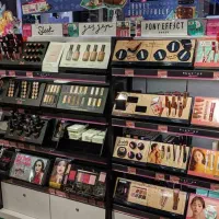 فروش عمده لوازم آرایشی بهداشتی مستقیم از کارخانه